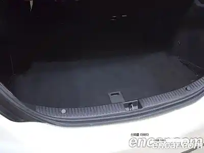 Mercedes-Benz C-Class 2018 2.0 Автомат в Москве № 221385, миниатюра 11