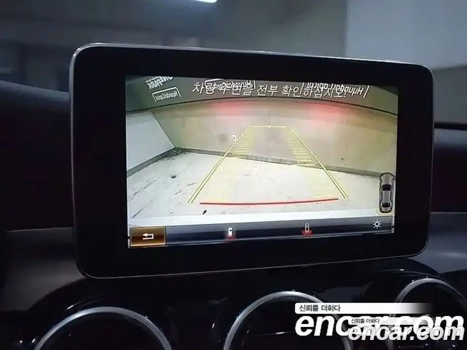 Mercedes-Benz C-Class 2018 2.0 Автомат в Москве № 221385, фото 19