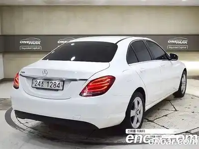 Mercedes-Benz C-Class 2018 2.0 Автомат в Москве № 221385, миниатюра 3