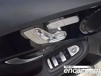 Mercedes-Benz C-Class 2018 2.0 Автомат в Москве № 221385, миниатюра 10
