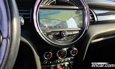 Mini Cooper 2015 1.5 Автомат в Москве № 222085, миниатюра 11