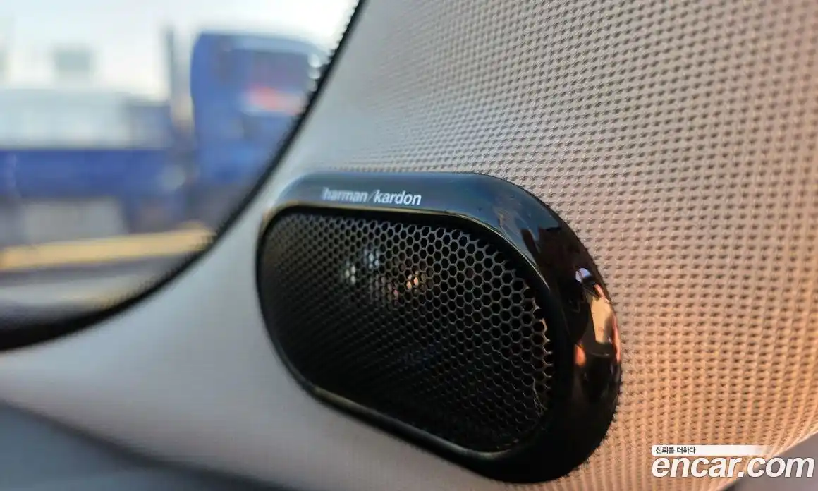 Mini Cooper 2015 1.5 Автомат в Москве № 222085, фото 16