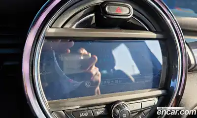 Mini Cooper 2015 1.5 Автомат в Москве № 222085, миниатюра 6