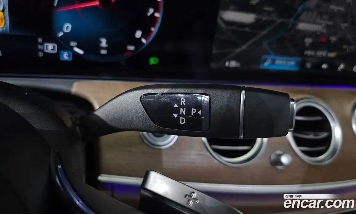 Mercedes-Benz E-Class 2022 2.0 Автомат в Москве № 223439, фото 14