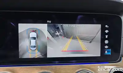 Mercedes-Benz E-Class 2022 2.0 Автомат в Москве № 223439, миниатюра 5