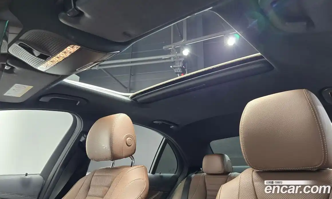 Mercedes-Benz E-Class 2022 2.0 Автомат в Москве № 223439, фото 10