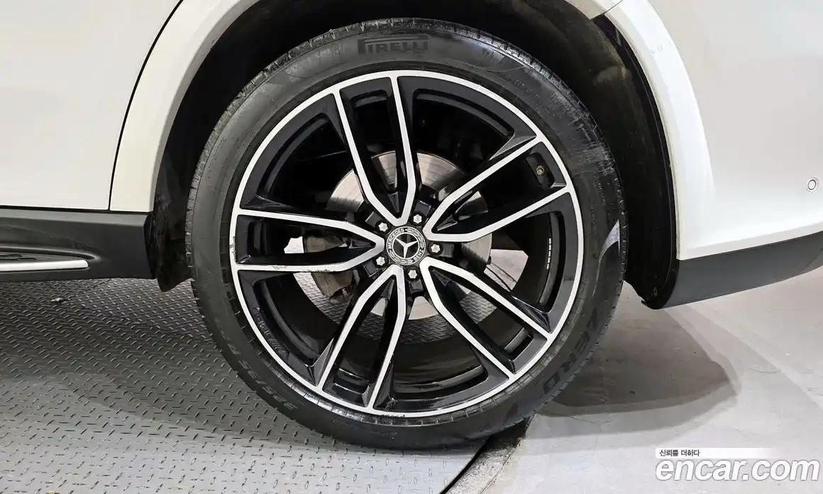 Mercedes-Benz GLS-Class 2024 4.0 Автомат в Москве № 225204, фото 16