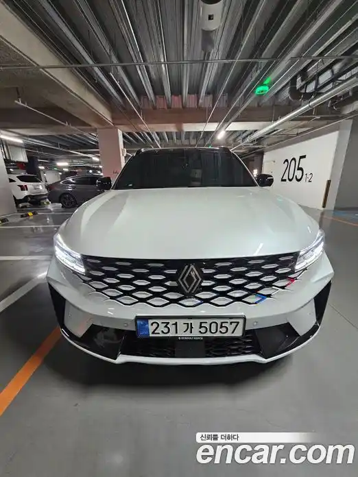 Renault Grand Koleos 2025 1.5 Автомат в Москве № 227309, фото 6