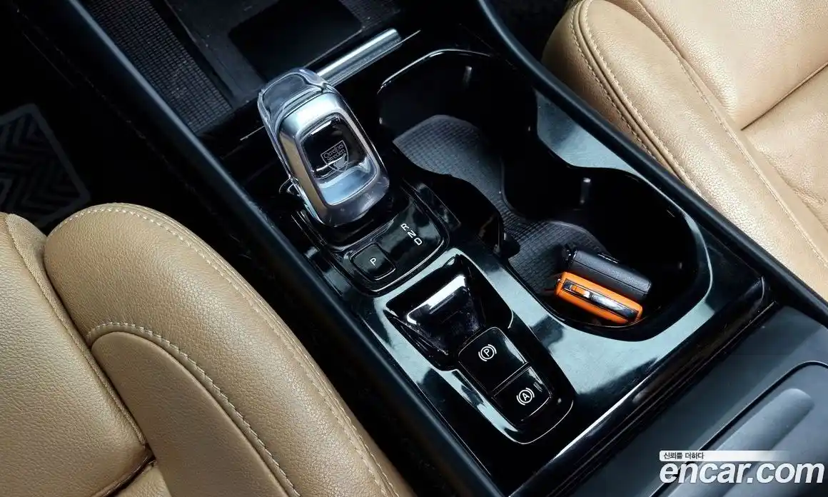 Volvo XC40 2021 2.0 Автомат в Москве № 228592, фото 16