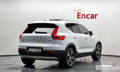Volvo XC40 2021 2.0 Автомат в Москве № 228592, миниатюра 2