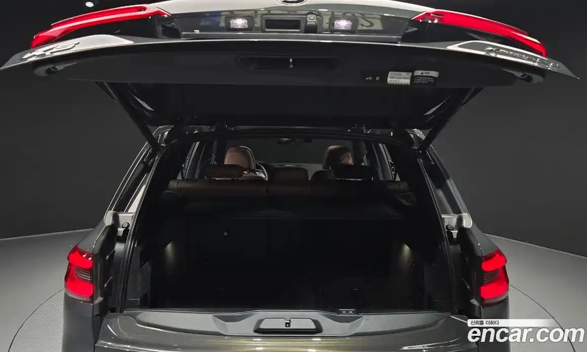 BMW X5 2023 3.0 Автомат в Москве № 228601, фото 4