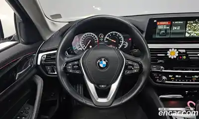 BMW 5-Series, 2018