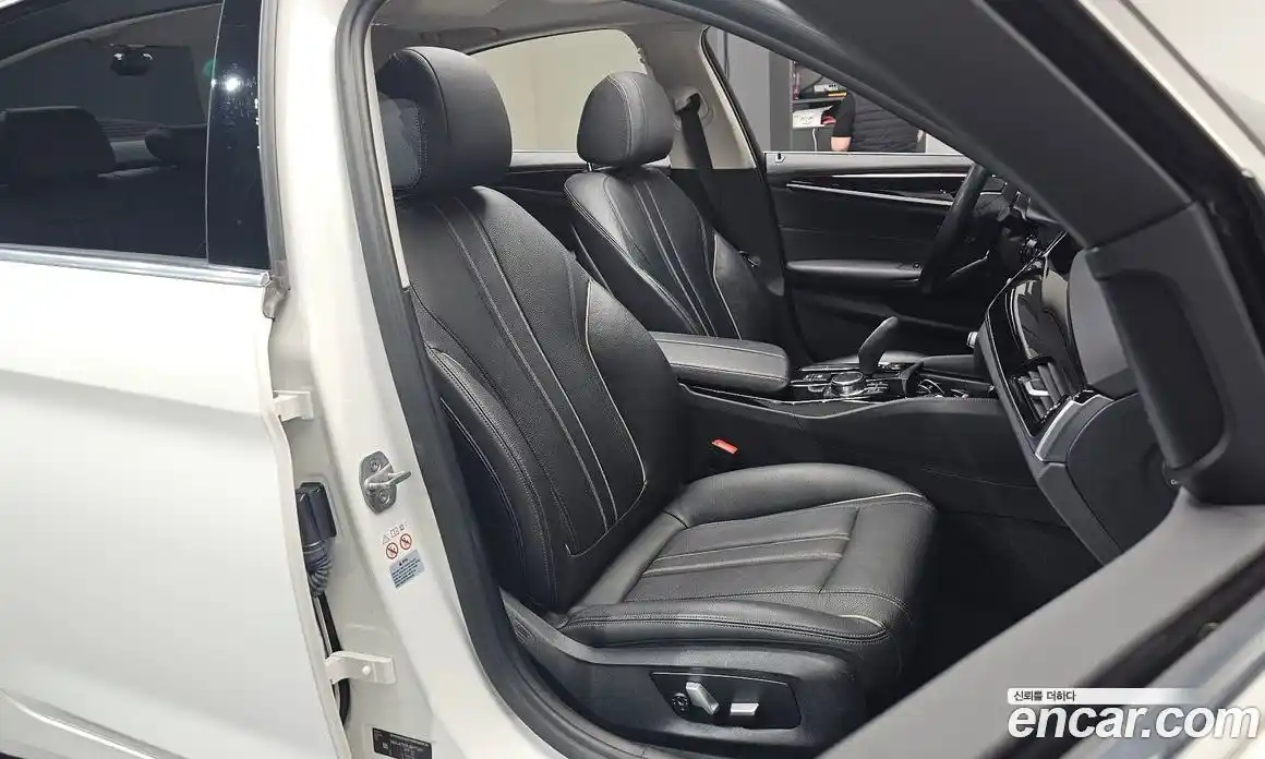 BMW 5-Series 2018 2.0 Автомат в Москве № 229241, фото 19