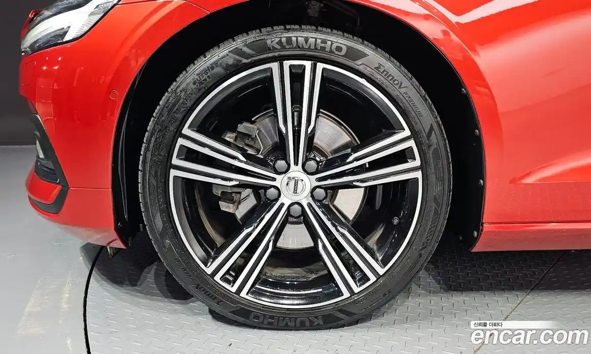 Volvo S60 2021 2.0 Автомат в Москве № 230470, фото 11