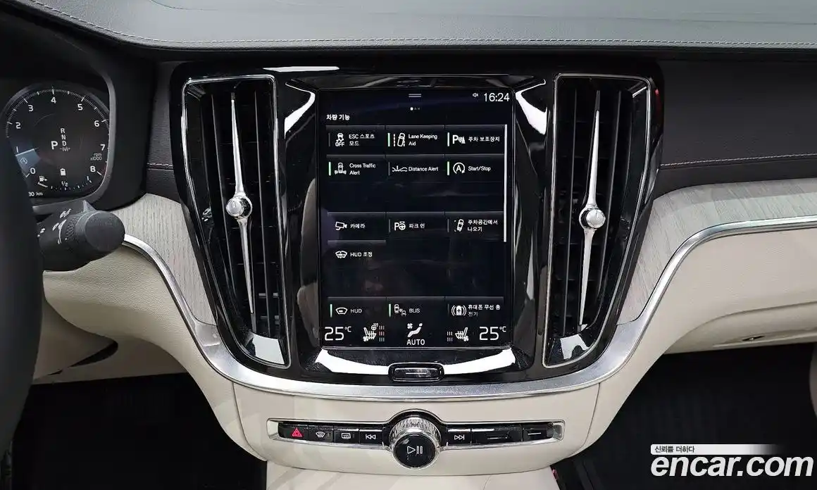 Volvo S60 2021 2.0 Автомат в Москве № 230470, фото 14