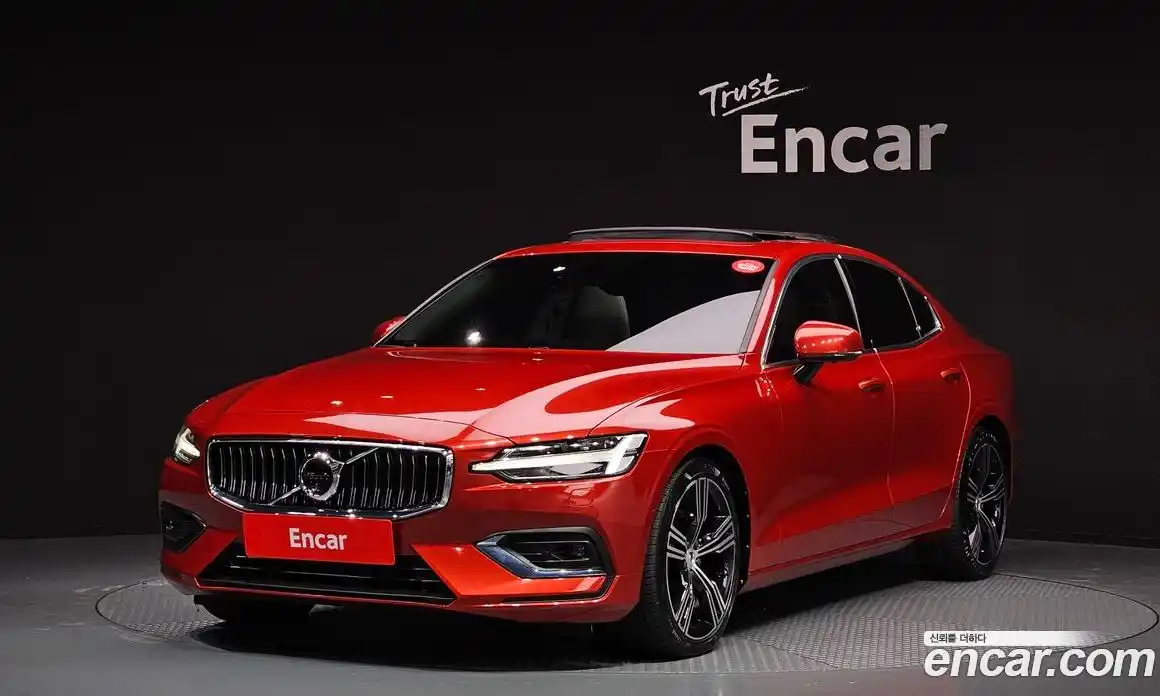 Volvo S60 2021 2.0 Автомат в Москве № 230470, фото 6