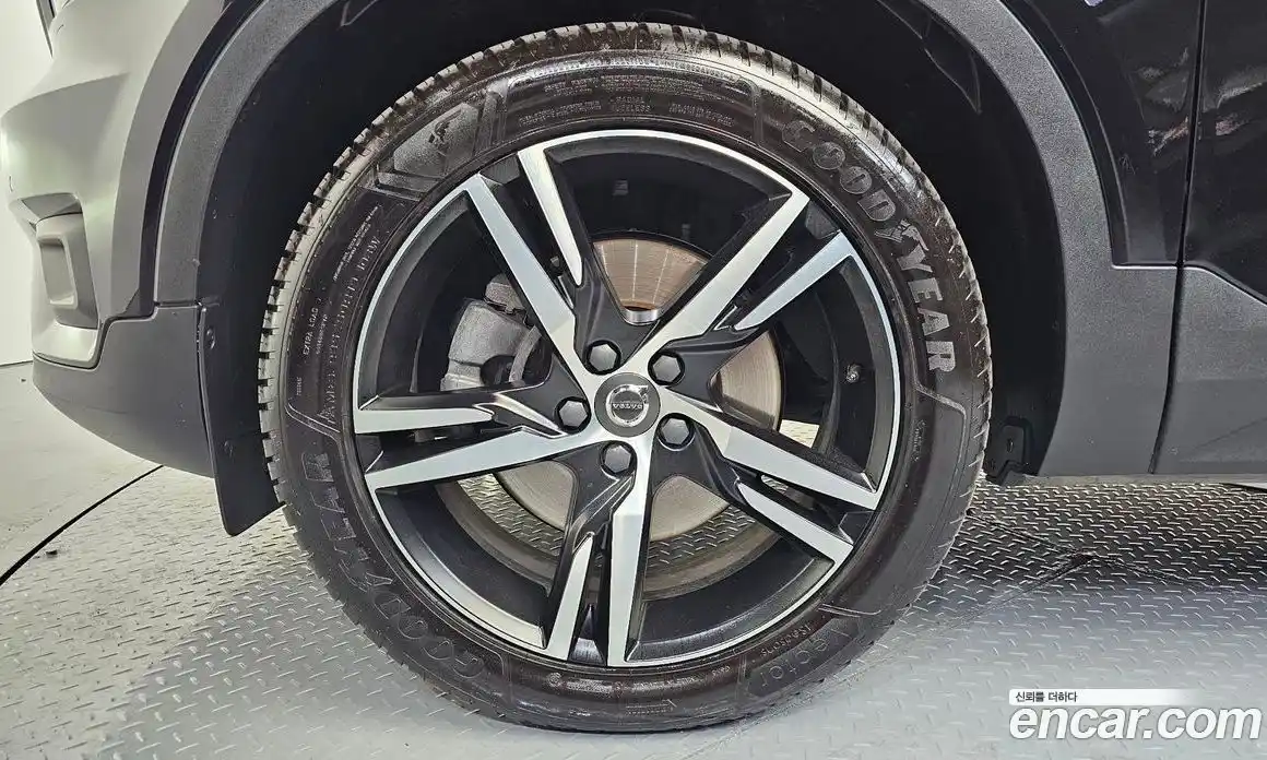 Volvo XC40 2020 2.0 Автомат в Москве № 230493, фото 4