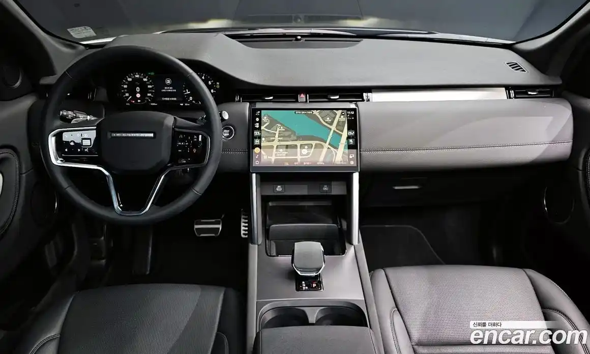 Land Rover Discovery Sport 2024 2.0 Автомат в Москве № 231118, фото 7