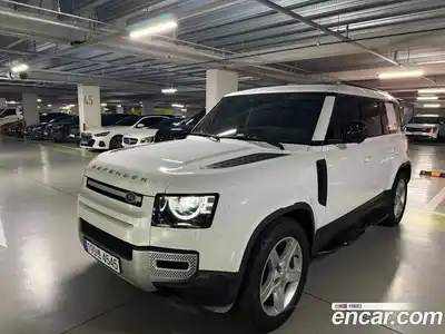 Land Rover Defender, 2024