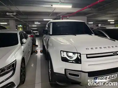 Land Rover Defender 2024 3.0 Автомат в Москве № 231310, миниатюра 10