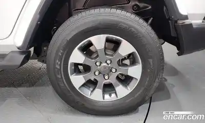 Jeep Wrangler 2022 2.0 Автомат в Москве № 232592, миниатюра 12