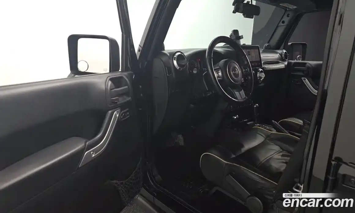 Jeep Wrangler 2011 2.8 Автомат в Москве № 232777, фото 11