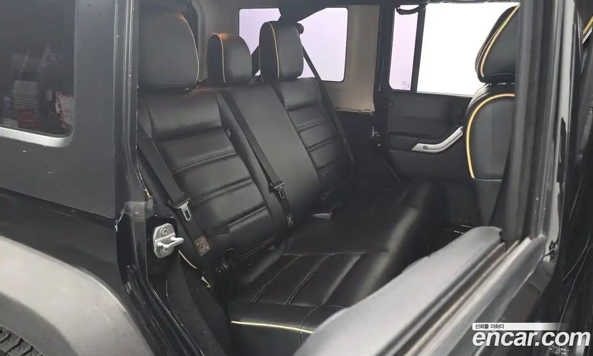 Jeep Wrangler 2011 2.8 Автомат в Москве № 232777, фото 12