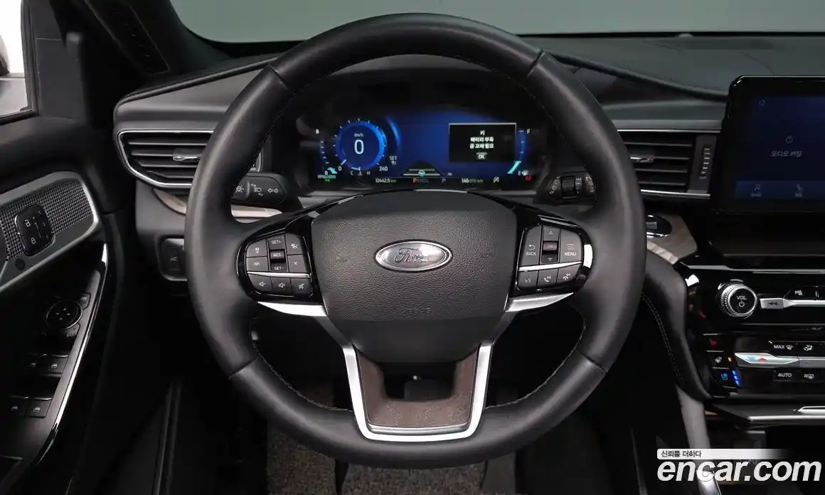 Ford Explorer 2022 3.0 Автомат в Москве № 233099, фото 13