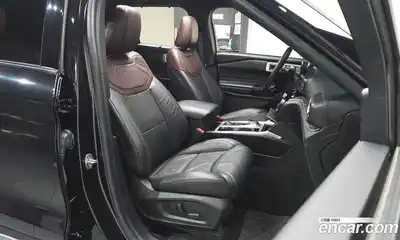 Ford Explorer 2022 3.0 Автомат в Москве № 233099, миниатюра 5