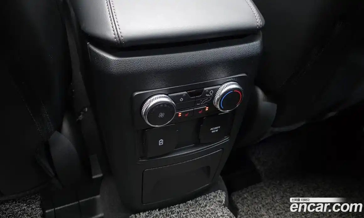 Ford Explorer 2022 3.0 Автомат в Москве № 233099, фото 9