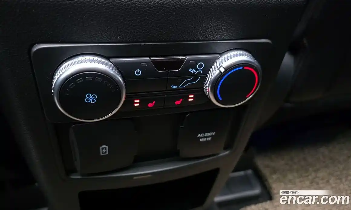 Ford Explorer 2021 2.3 Автомат в Москве № 233285, фото 19