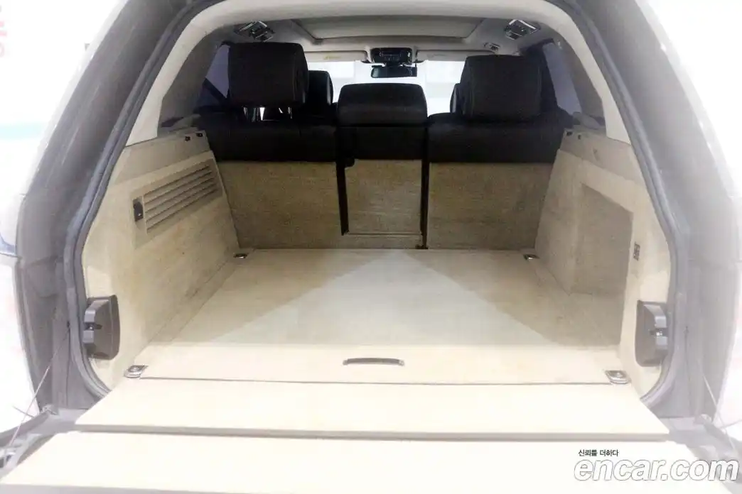 Land Rover Range-Rover 2015 4.4 Автомат в Москве № 252577, фото 20