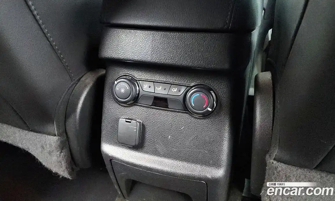 Ford Explorer 2014 2.0 Автомат в Москве № 255708, фото 14