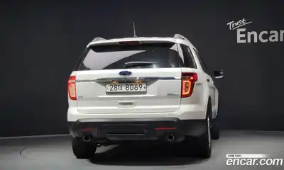 Ford Explorer 2014 2.0 Автомат в Москве № 255708, миниатюра 2