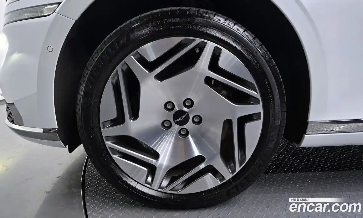 Genesis G90 2024 3.5 Автомат в Москве № 25775, фото 20