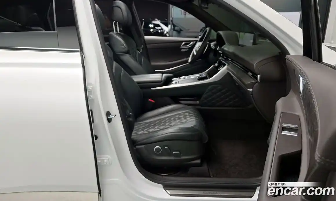 Genesis GV80 2020 2.5 Автомат в Москве № 25817, фото 18