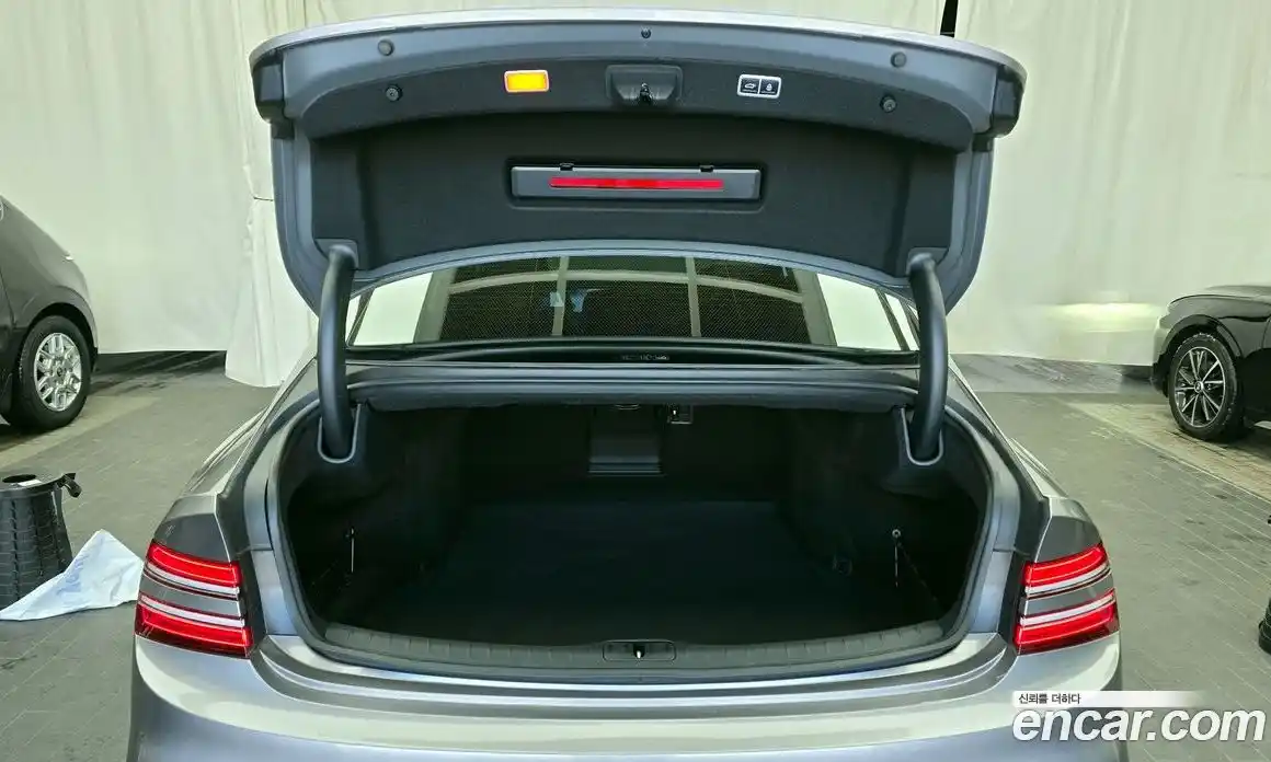 Genesis G80 2025 2.5 Автомат в Москве № 26418, фото 19