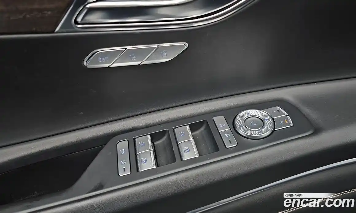 Genesis GV80 2022 2.5 Автомат в Москве № 26871, фото 16