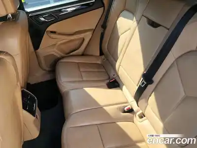 Porsche Macan 2017 3.0 Автомат в Москве № 270697, миниатюра 9