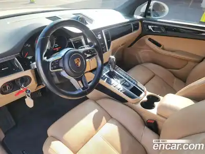 Porsche Macan 2017 3.0 Автомат в Москве № 270697, миниатюра 10