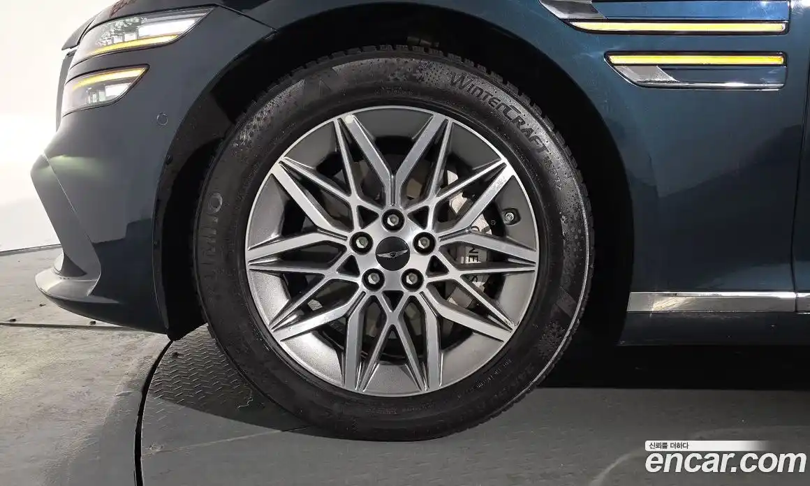 Genesis G80 2025 2.5 Автомат в Москве № 27091, фото 1