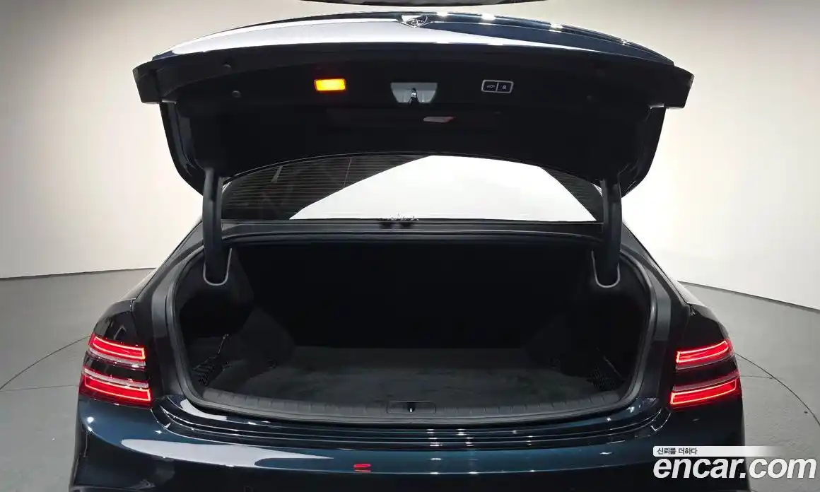 Genesis G80 2025 2.5 Автомат в Москве № 27091, фото 17