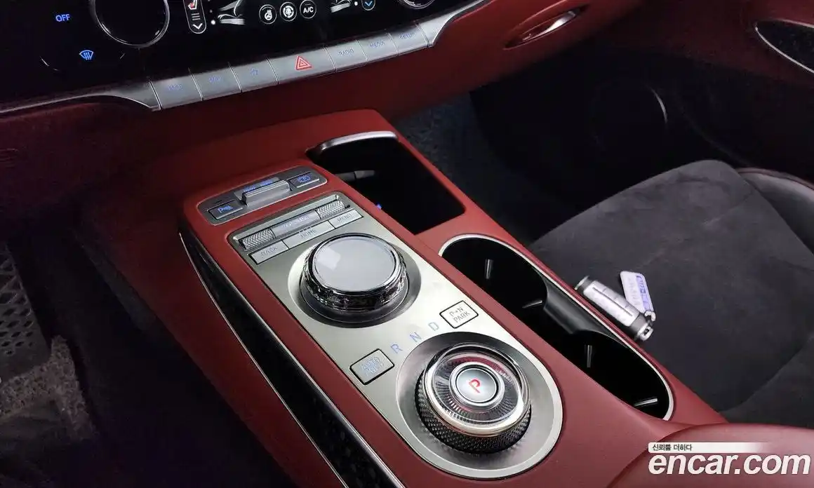 Genesis GV70 2021 2.5 Автомат в Москве № 27391, фото 13