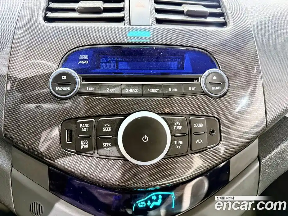 Chevrolet Spark 2012 1.0 Автомат в Москве № 27532, фото 15