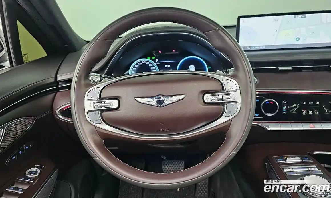 Genesis GV70 2021 2.5 Автомат в Москве № 27824, фото 13