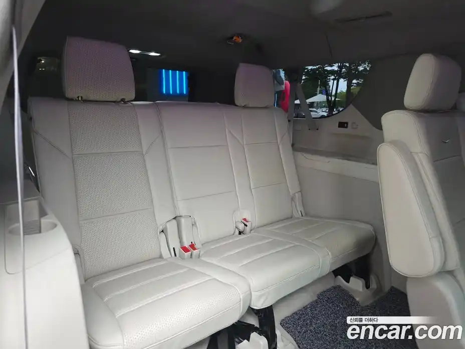 Cadillac Escalade 2023 6.2 Автомат в Москве № 285631, фото 14