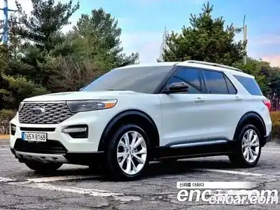 Ford Explorer, 2022