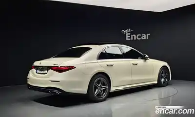 Mercedes-Benz S-Class 2022 2.9 Автомат в Москве № 286665, миниатюра 2