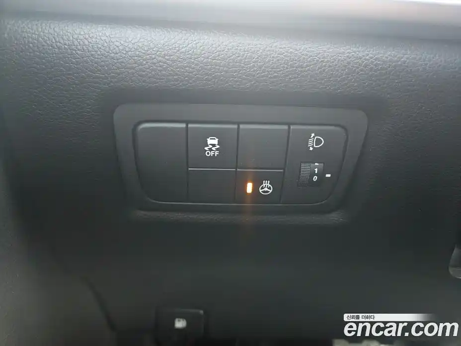 SsangYong Korando 2016 2.2 Автомат в Москве № 28772, фото 17