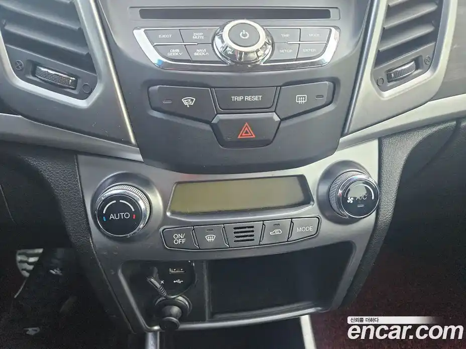 SsangYong Korando 2016 2.2 Автомат в Москве № 28772, фото 18